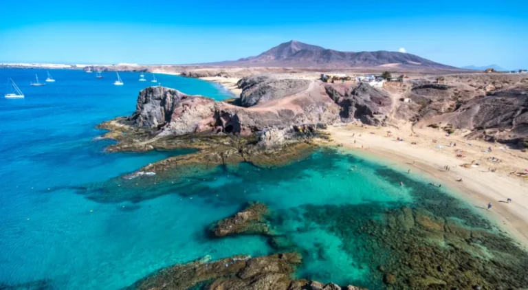 La empresa Telefónica desarrolla un proyecto de Smart Cities en trece municipios canarios