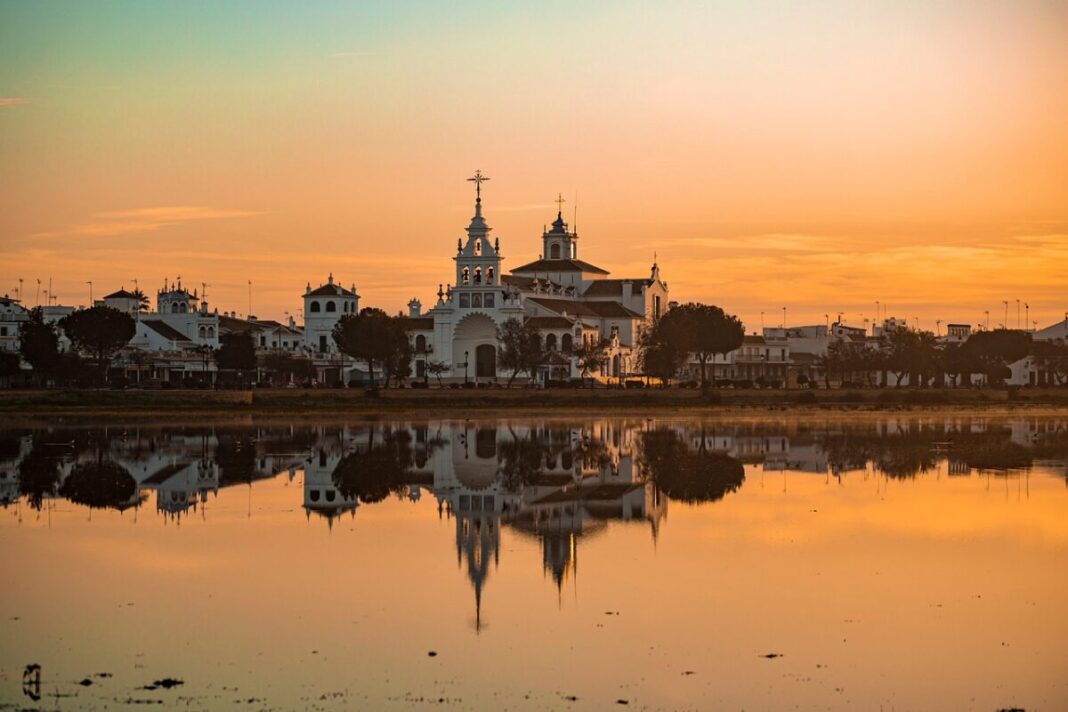 El Gobierno aprueba 6,5 millones de euros para 14 municipios de Doñana