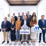 El Plan Primera Oportunidad abre una convocatoria de 1,7 millones para contratar a un centenar de jóvenes en Málaga El Plan Primera Oportunidad abre una convocatoria de 1,7 millones para contratar a un centenar de jóvenes en Málaga