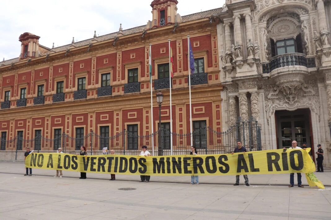 Varias organizaciones convocan el 17 de octubre en Sevilla una manifestación contra los vertidos mineros al Guadalquivir