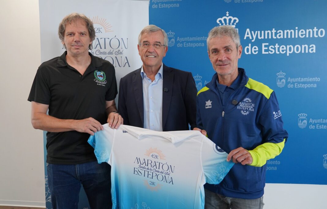 Estepona vive el domingo su primera maratón con más de 1.700 inscritos